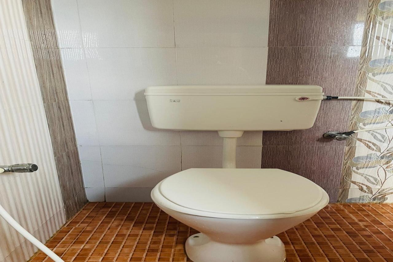 Skyry Hotel Iyyapanthangal Chennai Luaran gambar